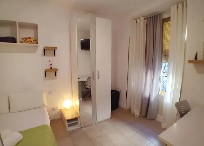 Habitacion Privada Doble En Pleno Centro De Madrid